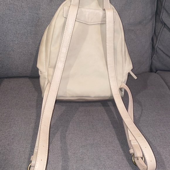 Small backpck - Picture 2 of 5